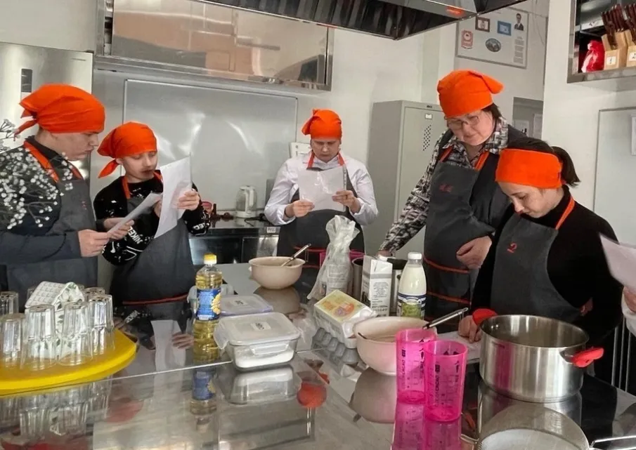 ЗНАНИЕ.ОПЫТ.КОЛЛЕКТИВ.