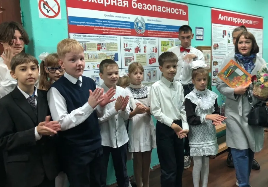 «БЛАГОДАРИМ СВОИХ ЛЮБИМЫХ, УВАЖАЕМЫХ УЧИТЕЛЕЙ»