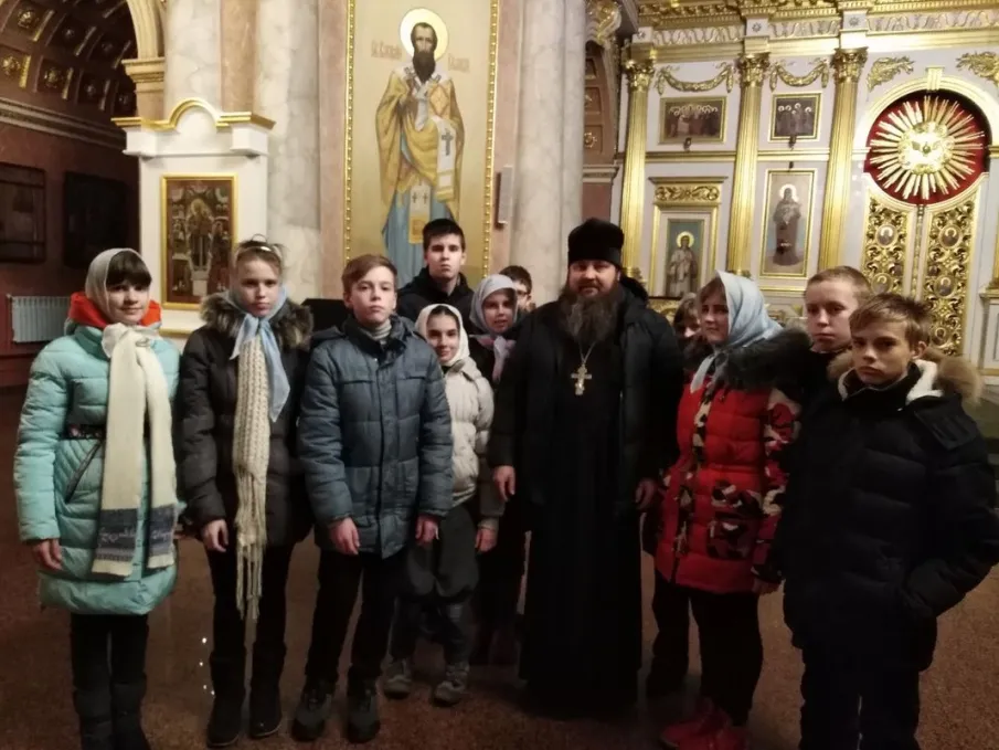 Праздник светлый наступил! Людям радость подарил! Потому что Рождество это то же волшебство!